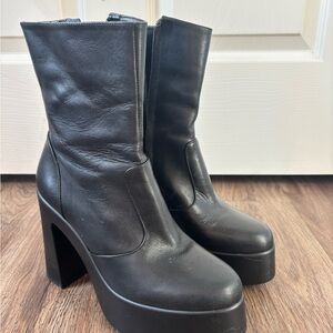 GB Black Platform Heeled Boots